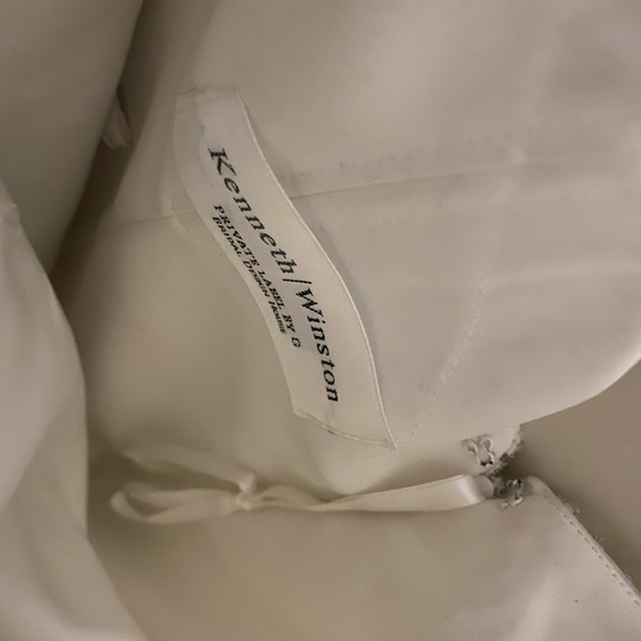 Wedding dress - Picture 7 of 8